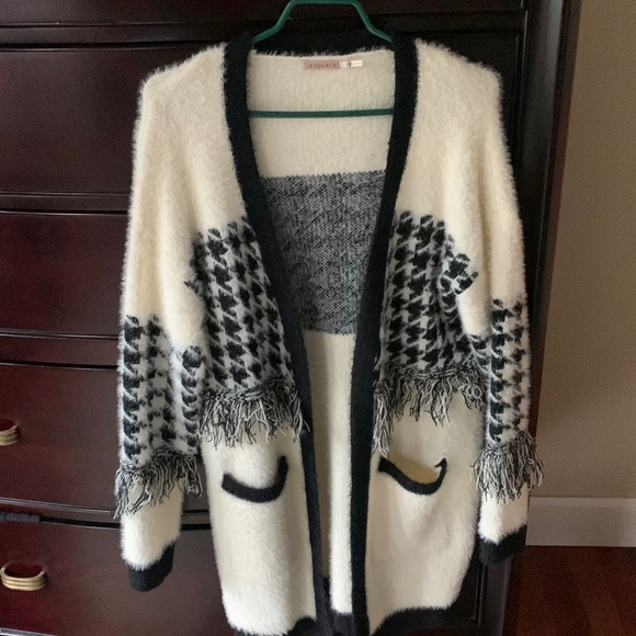 Never worn Esqualo sweater, size M. - Picture 1 of 1
